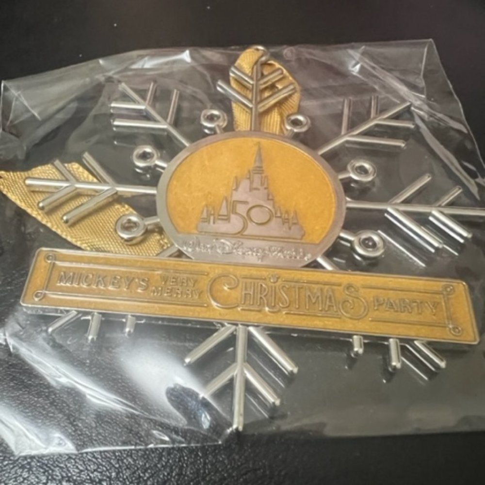 NEW- Mickey’s Very Merry Christmas party 2022 Disney 50th anniversary ornament